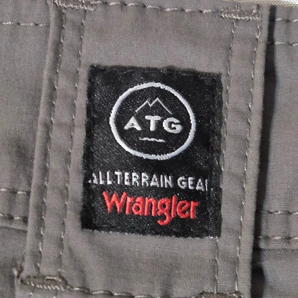 Wrangler ATG Pants Mens 34x30 Gray All Terrain Gear Hiking‎ Nylon Stretch